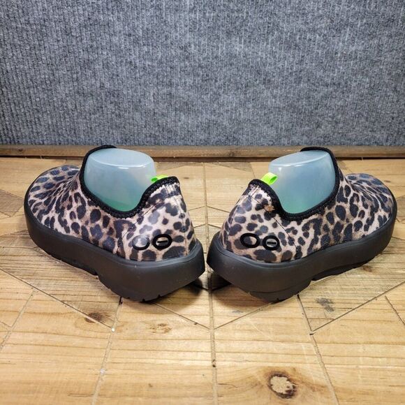 Oofos OOmg eeZee Low Womens US 6 Shoes Slip‎ On Cheetah Black Recovery Sneaker - Picture 7 of 11